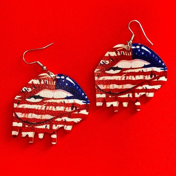 USA Independence Day American Flag Lip Pattern Drop Earrings - Picture 1 of 1